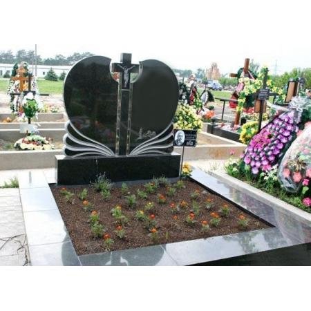 l--granitnye_pamyatniki_picN18105763 копия.jpg
